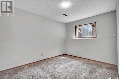 111/113 Hedley Street, Saskatoon, SK - Indoor Photo Showing Other Room