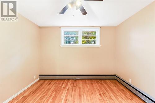 449 Paris Street, Sudbury, ON - Indoor Photo Showing Other Room