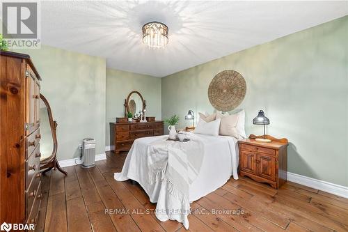 76 Black Bear Drive, Kawartha Lakes, ON - Indoor Photo Showing Bedroom