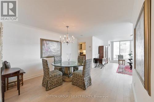 414 - 2285 Lake Shore Boulevard W, Toronto (Mimico), ON - Indoor Photo Showing Dining Room