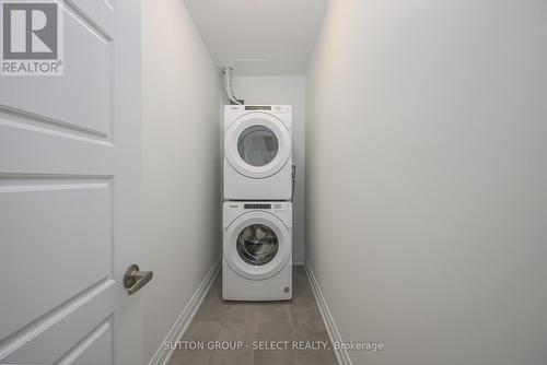 307 - 1975 Fountain Grass Drive, London, ON - Indoor Photo Showing Laundry Room