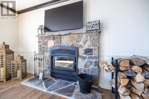 3071 Beachwood Drive, Smith-Ennismore-Lakefield (Lakefield), ON - Indoor Photo Showing Living Room With Fireplace