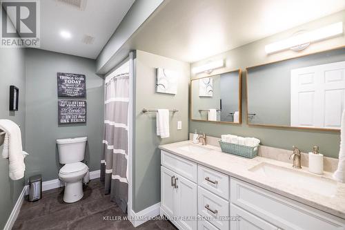 3071 Beachwood Drive, Smith-Ennismore-Lakefield (Lakefield), ON - Indoor Photo Showing Bathroom