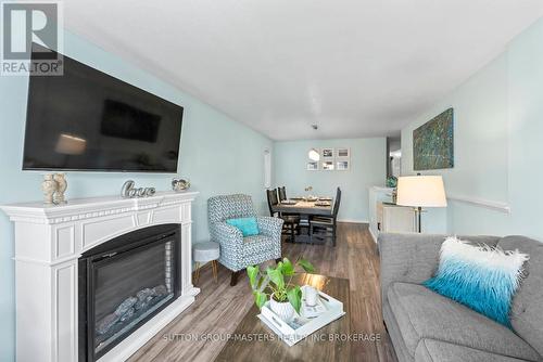 70 Dalgleish Avenue, Kingston (Kingston East (Incl Barret Crt)), ON - Indoor Photo Showing Living Room With Fireplace