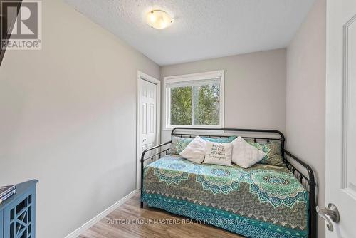 70 Dalgleish Avenue, Kingston (Kingston East (Incl Barret Crt)), ON - Indoor Photo Showing Bedroom