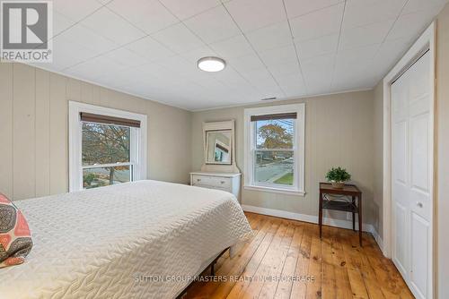 193 Sydenham Street, Gananoque (821 - Gananoque), ON - Indoor Photo Showing Bedroom