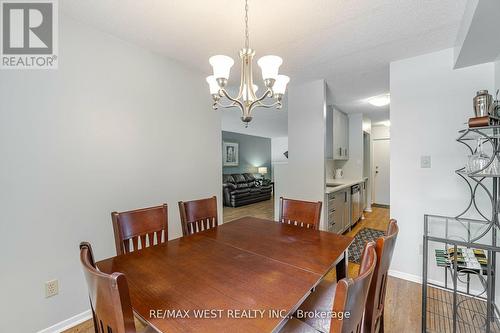 209 - 10 Ajax Street, Guelph, ON - Indoor Photo Showing Dining Room