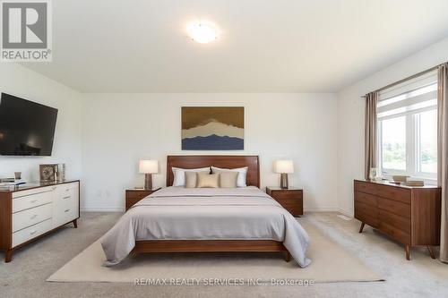 288 Freure Drive, Cambridge, ON - Indoor Photo Showing Bedroom