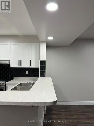 149 Werstine Terrace, Cambridge, ON - Indoor Photo Showing Kitchen