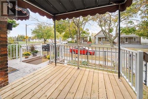 1236 Hickory, Windsor, ON - Outdoor With Deck Patio Veranda With Exterior