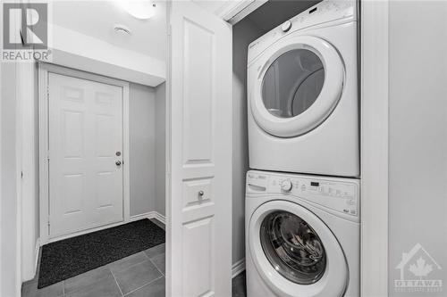 165 Poplin Street, Manotick, ON - Indoor Photo Showing Laundry Room