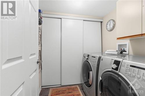 834 Campobello Drive, Ottawa, ON - Indoor Photo Showing Laundry Room