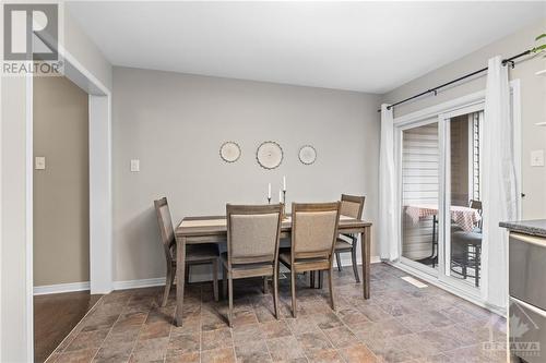 834 Campobello Drive, Ottawa, ON - Indoor Photo Showing Dining Room