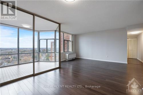 1612 - 2759 Carousel Crescent, Ottawa, ON - Indoor Photo Showing Other Room