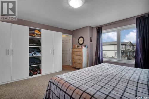 607 Coad Crescent, Saskatoon, SK - Indoor Photo Showing Bedroom