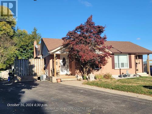 176 Coghill Place, Waterloo, ON - Outdoor With Facade