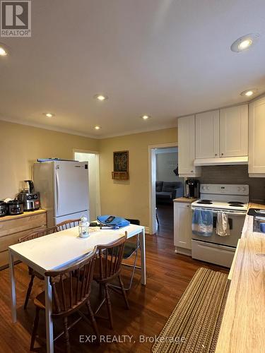 215 Emerson Street, Hamilton, ON - Indoor Photo Showing Kitchen With Double Sink