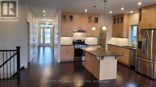 2551 9Th Avenue E, Owen Sound, ON - Indoor Photo Showing Kitchen