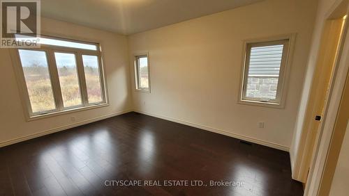 2551 9Th Avenue E, Owen Sound, ON - Indoor Photo Showing Other Room