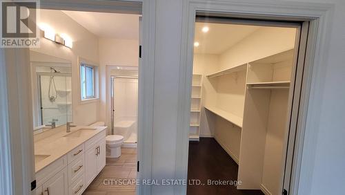 2551 9Th Avenue E, Owen Sound, ON - Indoor Photo Showing Bathroom