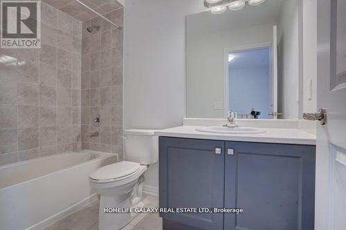 6 Corley Street, Kawartha Lakes, ON - Indoor Photo Showing Bathroom