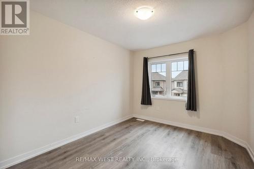 7789 Kalar Road, Niagara Falls, ON - Indoor Photo Showing Other Room