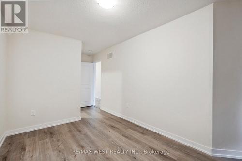 7789 Kalar Road, Niagara Falls, ON - Indoor Photo Showing Other Room