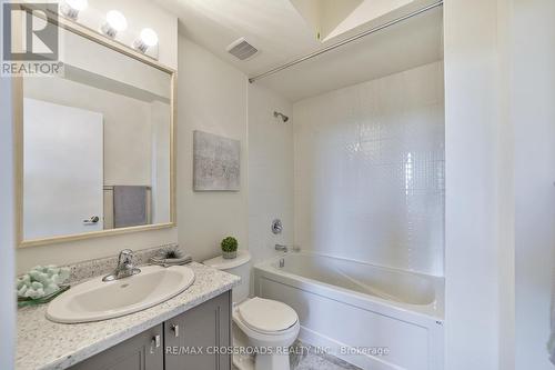 2002 - 160 Densmore Road, Cobourg, ON - Indoor Photo Showing Bathroom