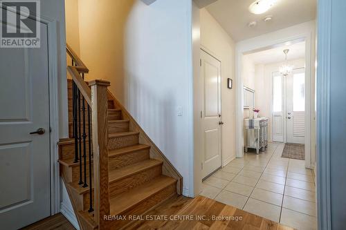 8 Talence Drive, Hamilton, ON - Indoor Photo Showing Other Room