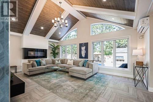 2 Cedar Grove Road, Mono, ON - Indoor Photo Showing Living Room With Fireplace