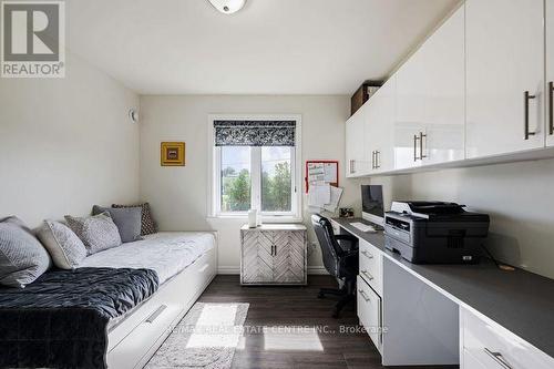 2 Cedar Grove Road, Mono, ON - Indoor Photo Showing Bedroom