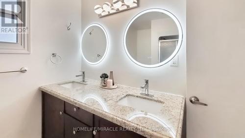 374 Book Road, Grimsby, ON - Indoor Photo Showing Bathroom