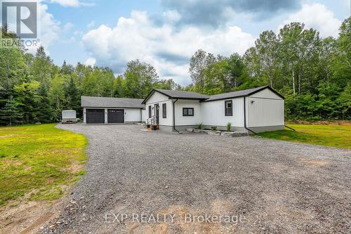 4447 Gelert Road, Minden Hills, ON - Outdoor