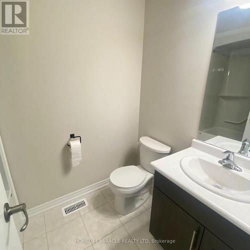 89 Sunflower Place, Welland, ON - Indoor Photo Showing Bathroom