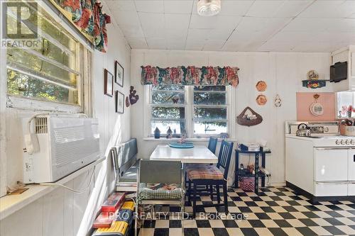 430 Lake Road, Trent Hills, ON - Indoor Photo Showing Laundry Room