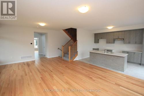 1 - 15 Blacklock Street, Cambridge, ON - Indoor Photo Showing Kitchen With Double Sink