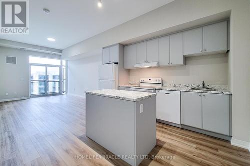 Up12 - 50 Herrick Avenue, St. Catharines, ON - Indoor Photo Showing Kitchen