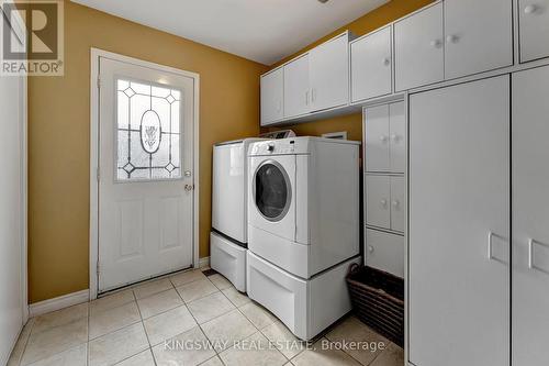 144 Blackburn Drive, Brantford, ON - Indoor Photo Showing Laundry Room