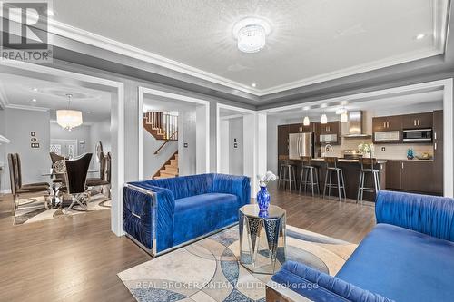 14 Carroll Lane, Brantford, ON - Indoor Photo Showing Living Room