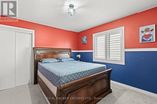 14 Carroll Lane, Brantford, ON - Indoor Photo Showing Bedroom