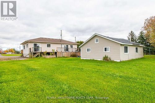 9382 Silver Street, West Lincoln, ON - Outdoor With Deck Patio Veranda With Exterior