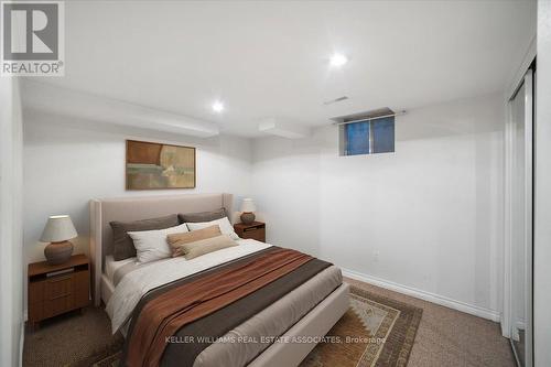 5187 Forest Hill Drive, Mississauga, ON - Indoor Photo Showing Bedroom