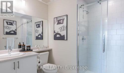 305 - 340 Florence Drive, Peterborough, ON - Indoor Photo Showing Bathroom