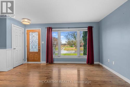 682427 260 Side Road, Melancthon, ON - Indoor Photo Showing Other Room