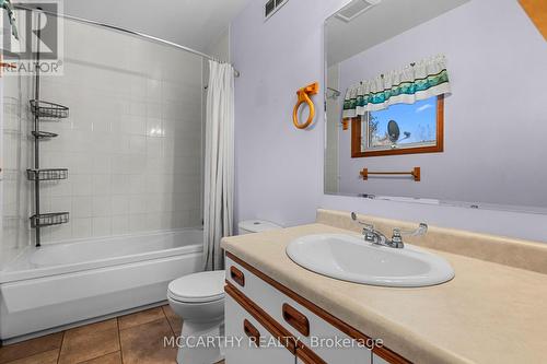 682427 260 Side Road, Melancthon, ON - Indoor Photo Showing Bathroom