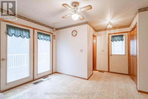 2295 6Th Avenue W, Owen Sound, ON - Indoor Photo Showing Other Room