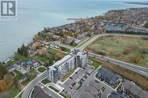 610 - 600 North Service Road, Hamilton, ON - Outdoor With Body Of Water With View