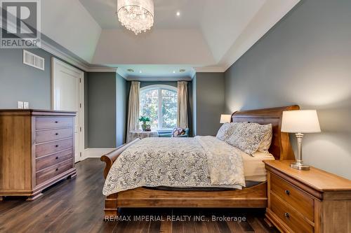 1052 Melvin Avenue, Oakville, ON - Indoor Photo Showing Bedroom