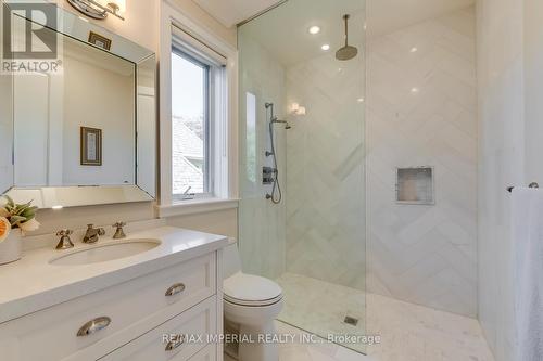 1052 Melvin Avenue, Oakville, ON - Indoor Photo Showing Bathroom