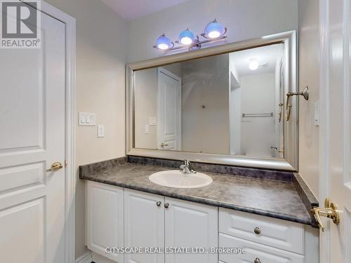 4 Ingleside Road, Brampton, ON - Indoor Photo Showing Bathroom